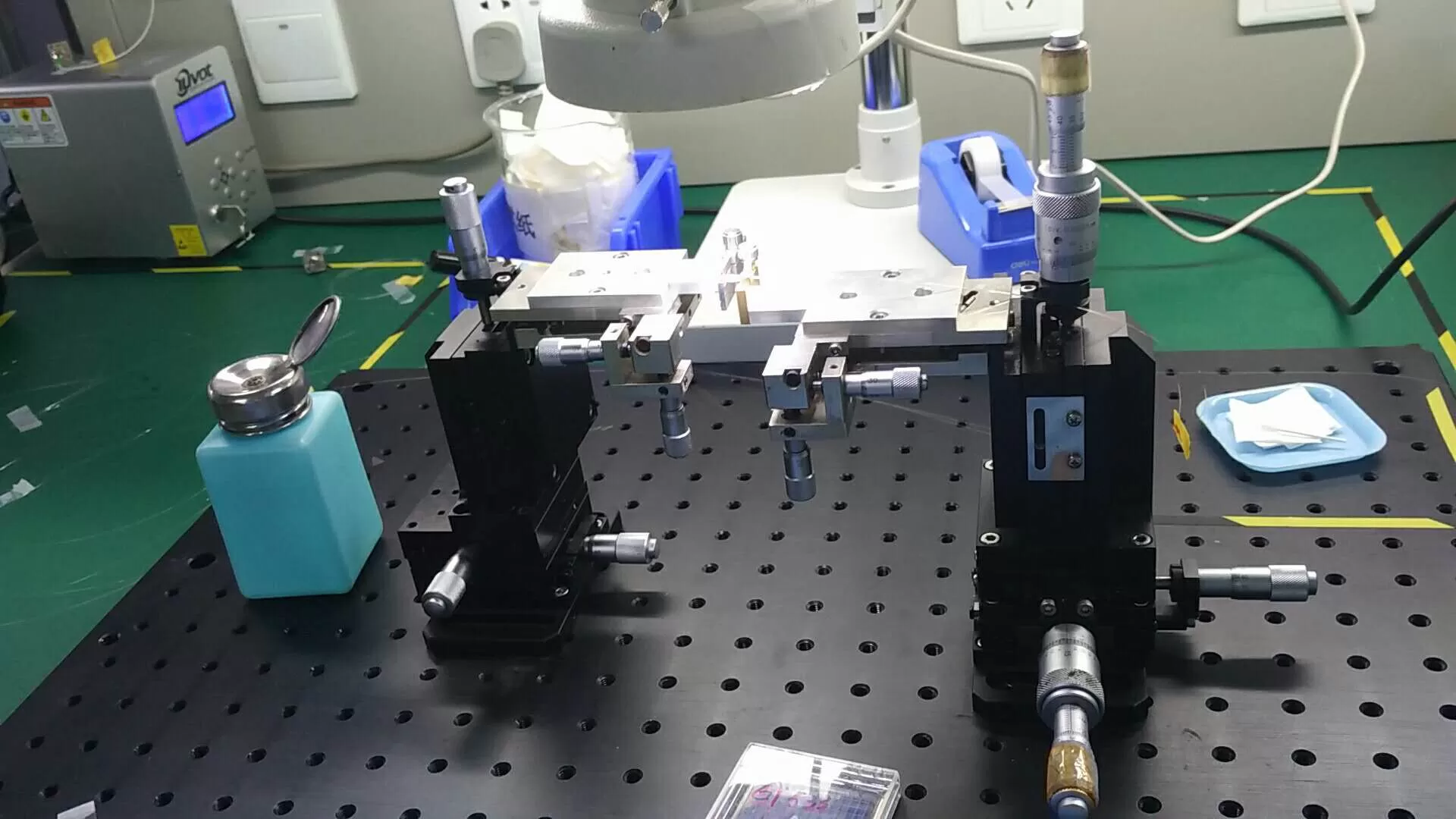 六维调整架的应用与优势:提升精密定位与调整效率(图2) 六维调整架的应用与优势:提升精密定位与调整效率(图2)